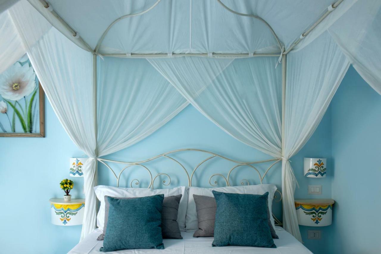 Regina Elena Bed & Breakfast