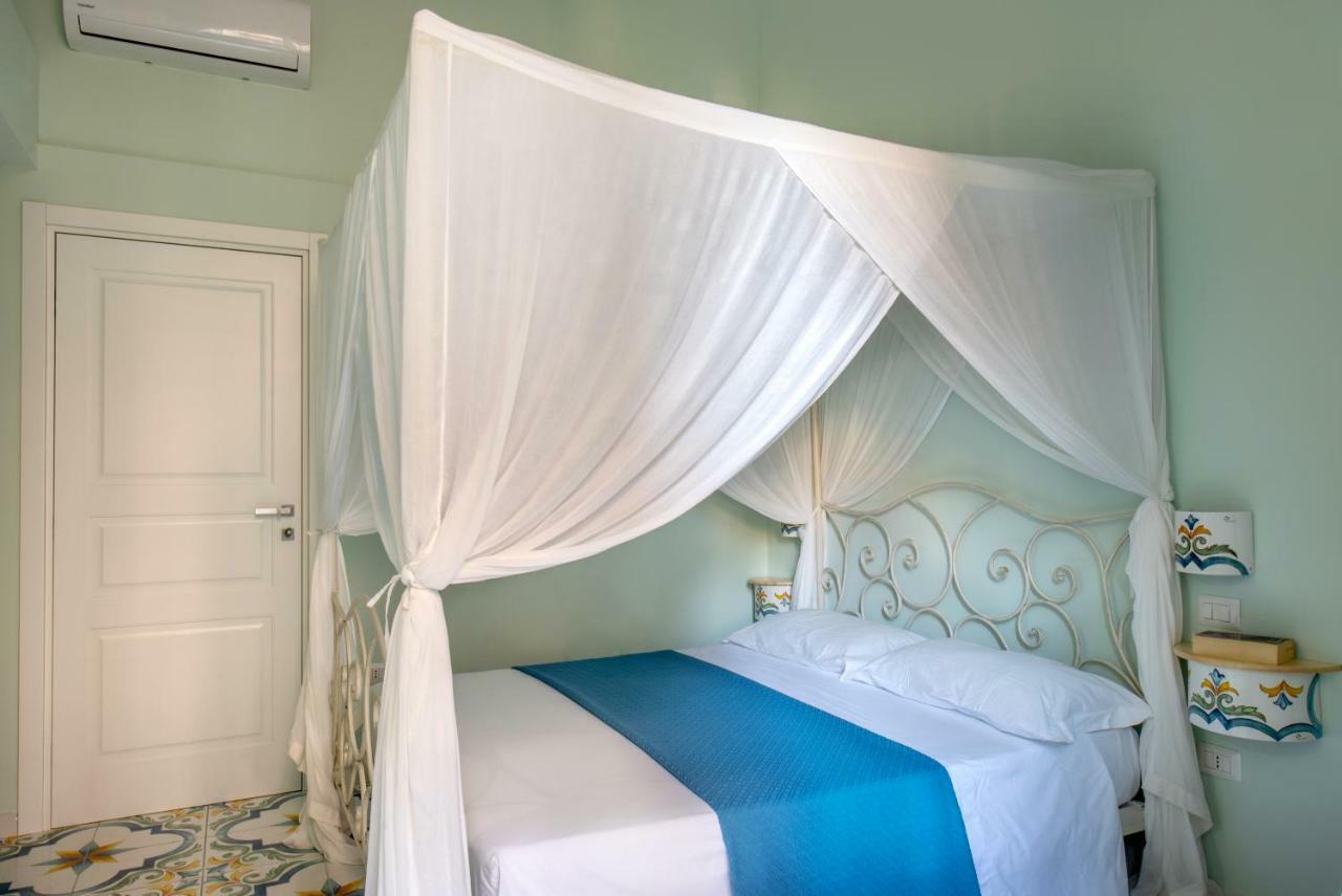 Regina Elena Bed & Breakfast