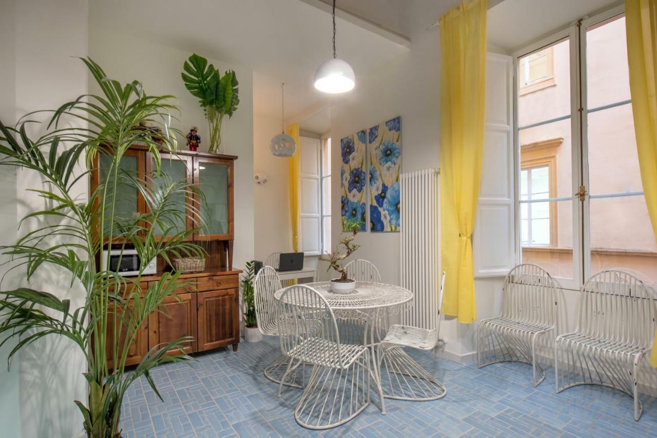 Regina Elena Bed & Breakfast